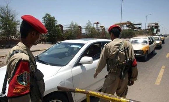 Yemen suicide bomber kills three in Abyan militia offices