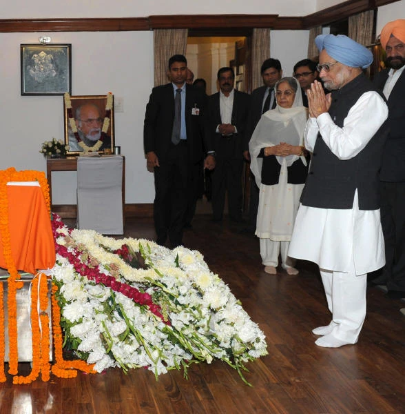 State funeral held for former Indian Premier I.K. Gujral