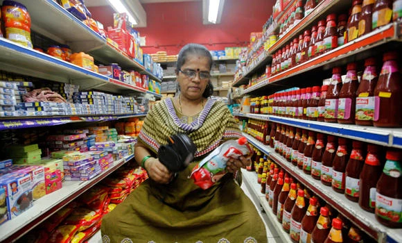 India gov’t wins vote on foreign retailers entry