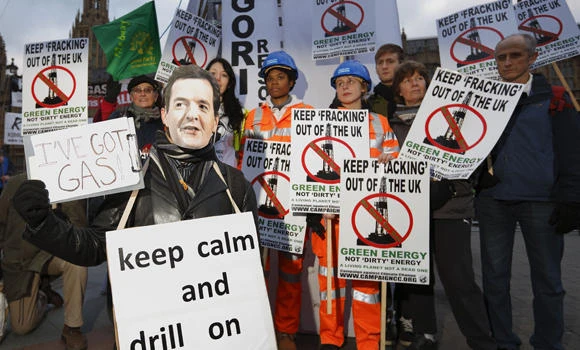 Britain lifts ‘fracking’ ban despite tremors