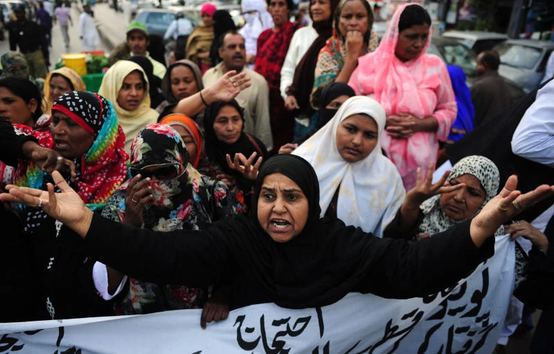 Pakistan ulemas call for protests against polio worker killings