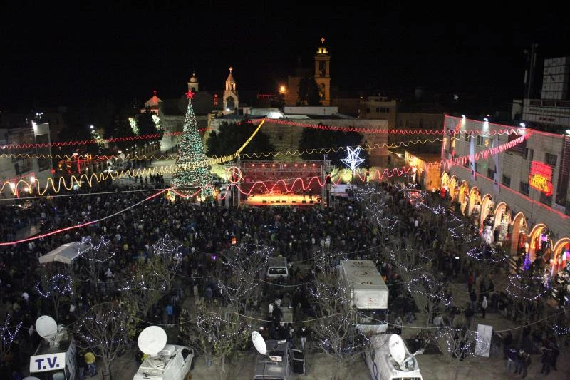 Thousands flock to Bethlehem for Xmas