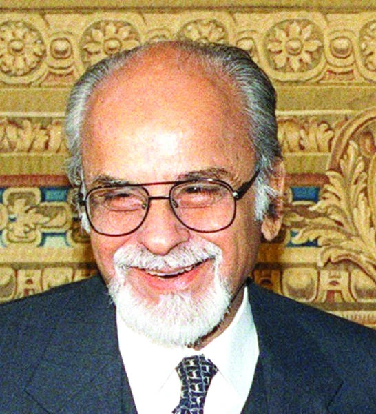 Indian ex-PM Gujral dies at 92