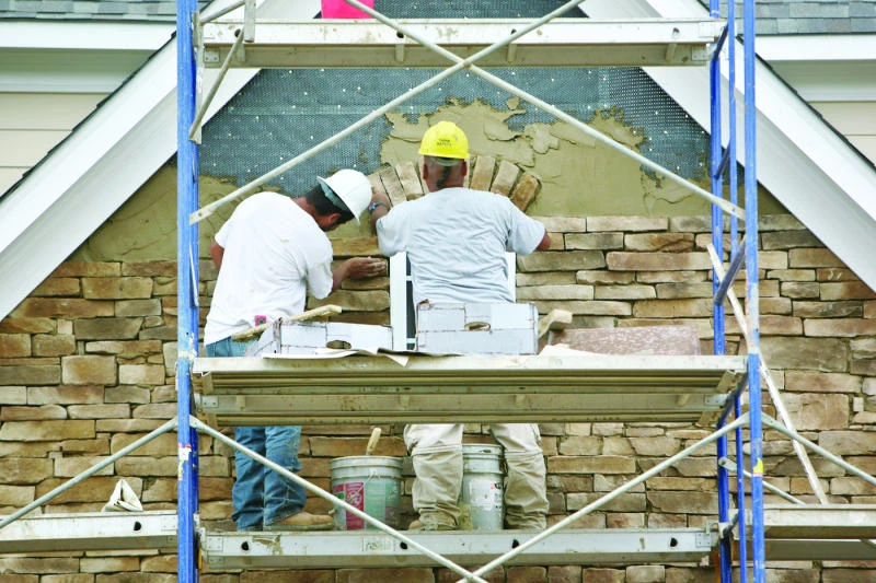 SR 2,400 expat fee plan ‘may fuel Saudi inflation’