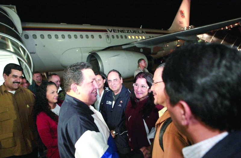 Chavez returns to Venezuela