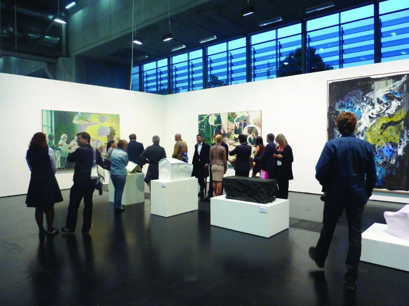 History brings new life to Parisian suburb