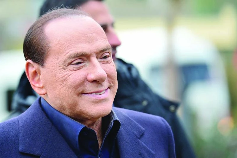 Aging Berlusconi launches improbable comeback