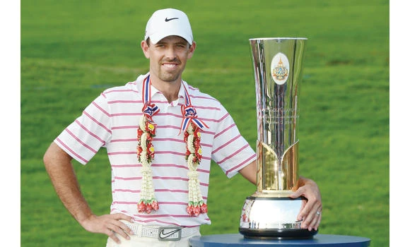 Schwartzel romps home by 11 in Thailand