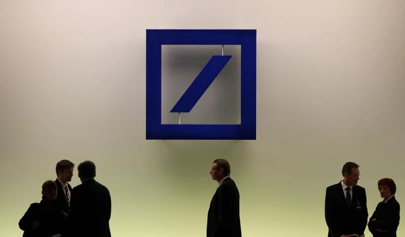 Deutsche Bank Q4 hit by restructuring charges