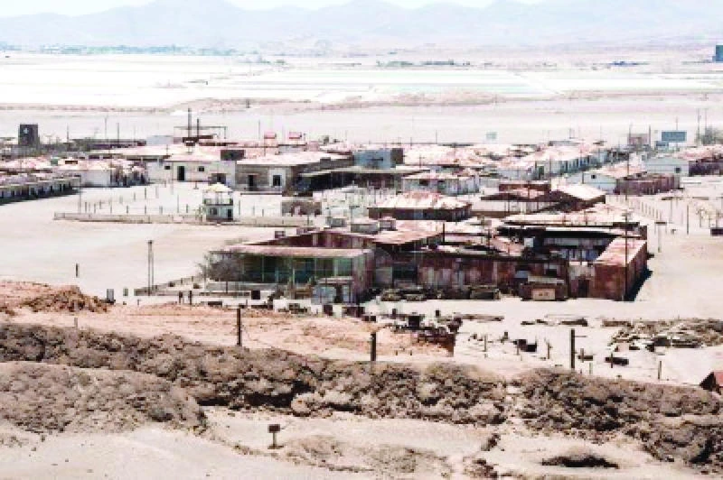 Ghost city in Chilean desert serves up slice of history