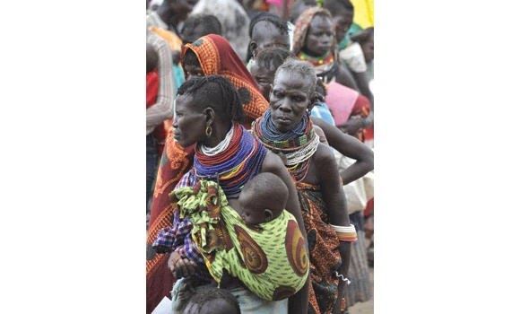 Kenya orders all refugees back to camps