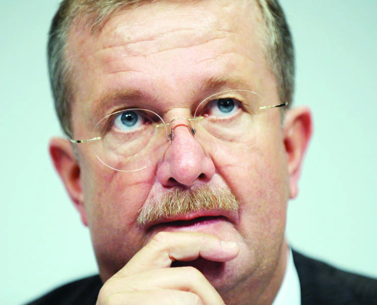 Ex-Porsche CEO charged with market manipulation