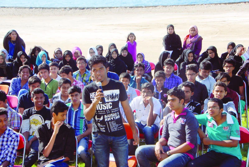 Students urged to consider parents their best friends