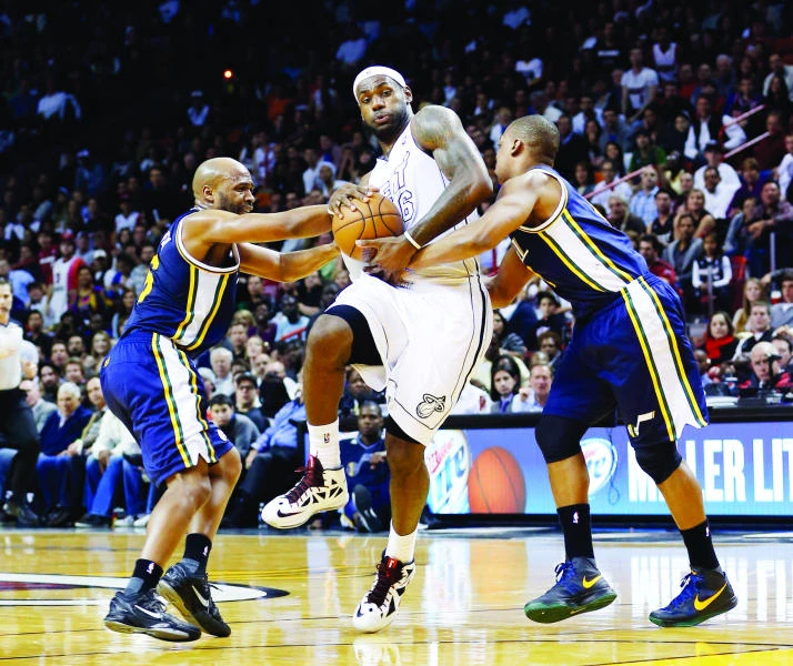 LeBron leads Heat over Jazz