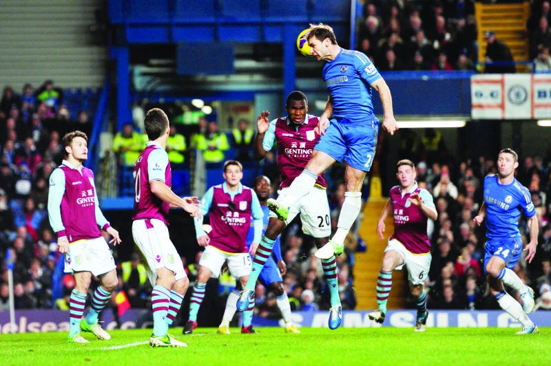 Chelsea hits Villa for eight; Barca keeps winning