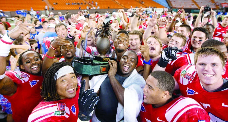 Southern Methodist defense sparks Hawaii Bowl victory