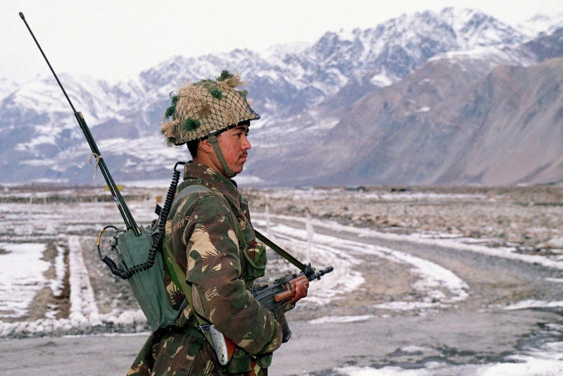 Avalanche kills 6 soldiers in Indian Kashmir