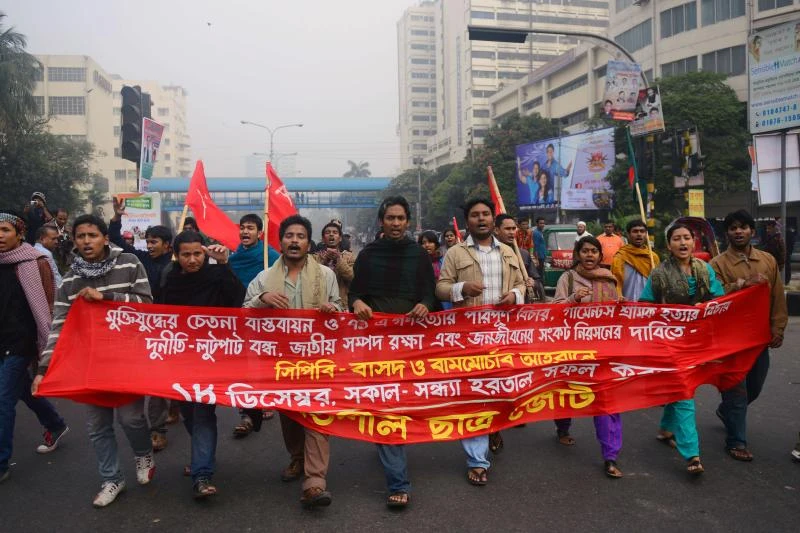 Riots, bombs in Bangladesh opposition-led strike