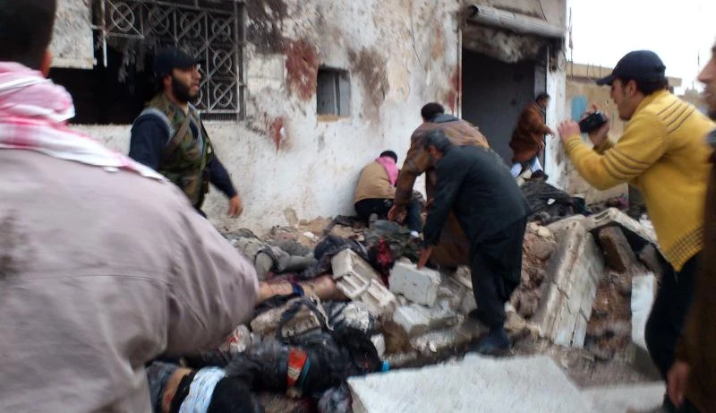 Assad airstrikes kill dozens near Hama