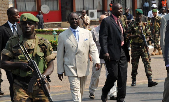 C. African leader open to unity government with rebels: AU chief