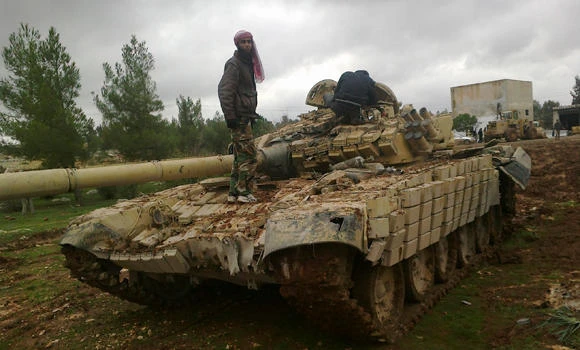 200 Assad soldiers guarding Damascus airport defect