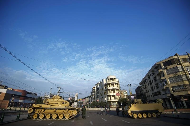 Egypt military demands dialogue to end crisis