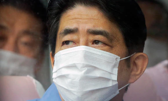 Japan PM Abe supports new nuclear reactors: reports