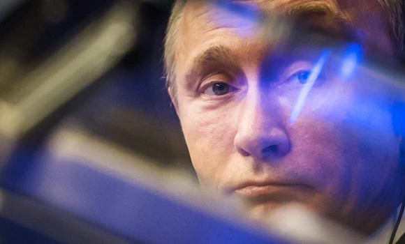 Putin says democracy solution to Syria crisis