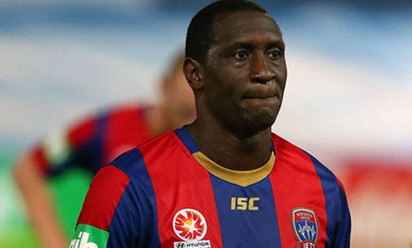 Heskey scores in Jets win over Sydney