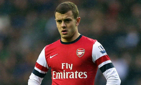 Wilshere urges Walcott to stick with Arsenal