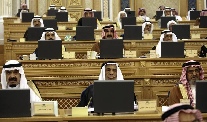 Shoura set to finalize 2-day weekend for private sector