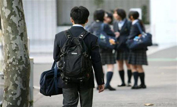 Allergies, extra weight tied to bullying