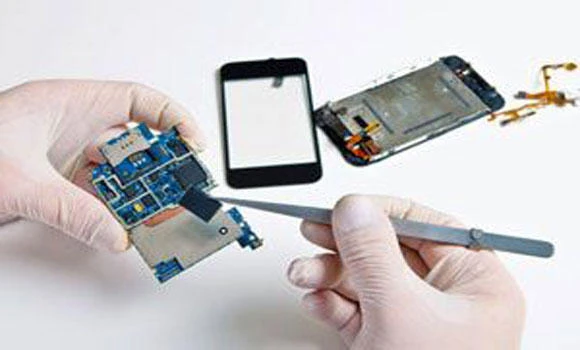 Now, an airbag to protect your smartphone from cracking