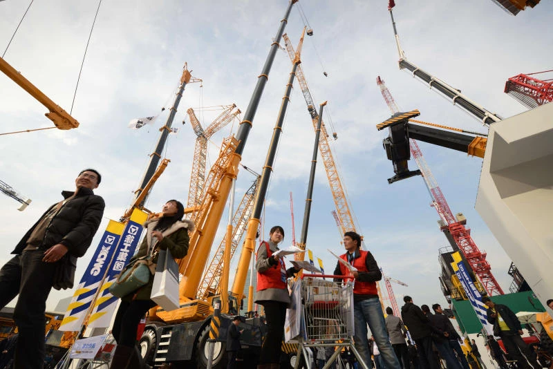 Chinese stocks may sink further