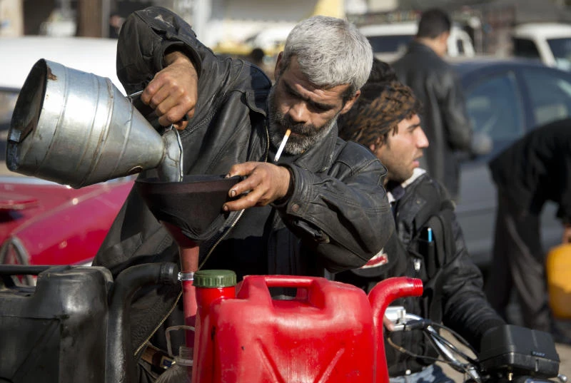 Rebels take Syrian army command post