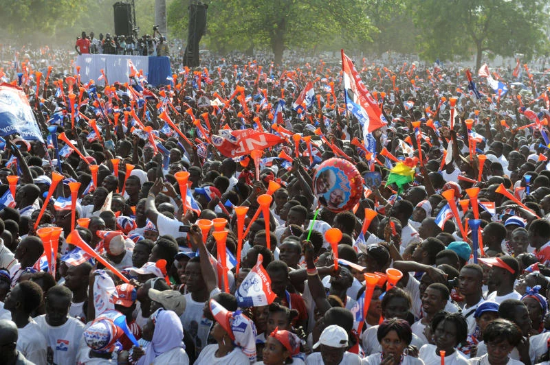 Tear gas fired at crowd angry over Ghana vote rumor