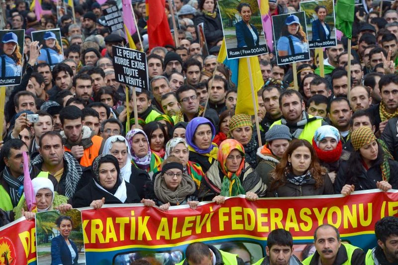 Vowing revenge, thousands rally in Paris over Kurd killings
