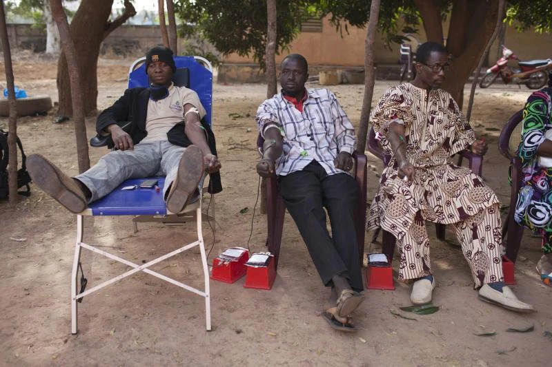 French jets bomb Mali rebels for 3rd day; more troops arrive in Bamako