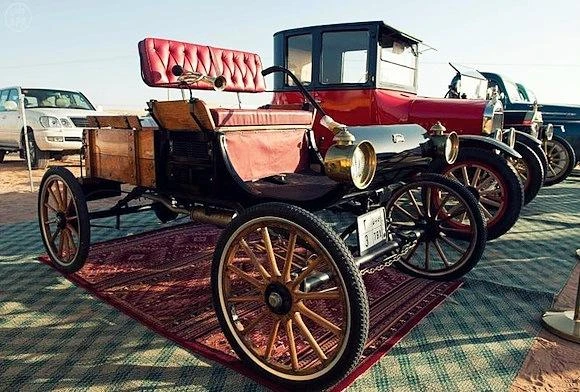 Classic vehicles stun Buraidah spring fest visitors