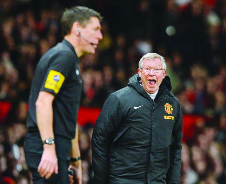 United summons stamina as title race enters 2013