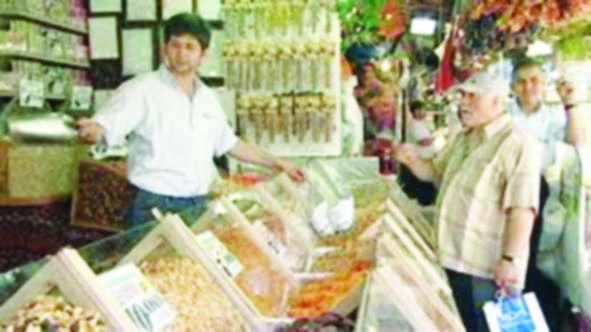 Turkish inflation falls but core prices a worry
