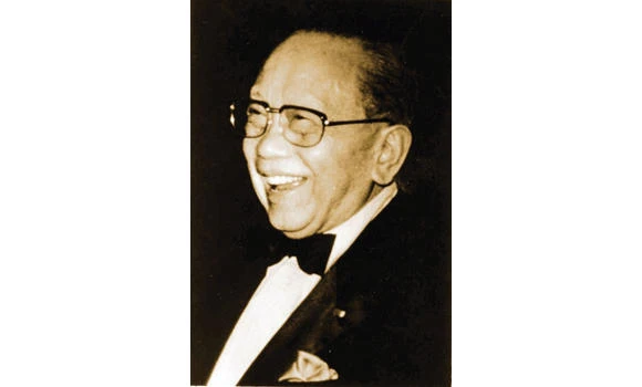 Filipinos recall Romulo’s friendship with King Faisal