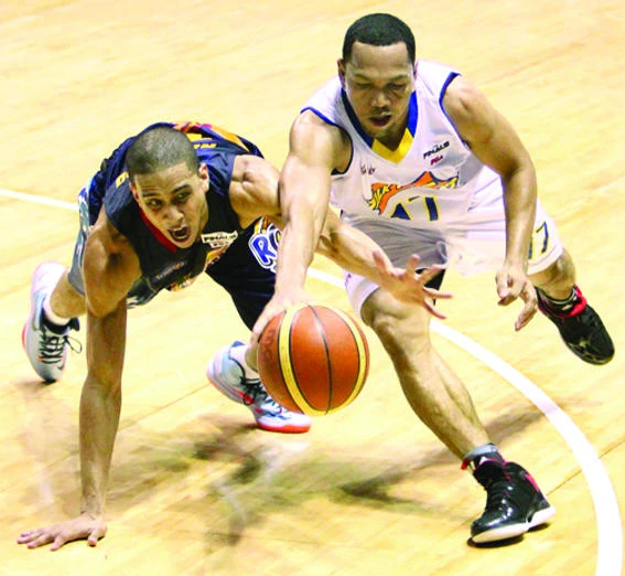 Talk ‘N Text a win away from PBA Philippine Cup title