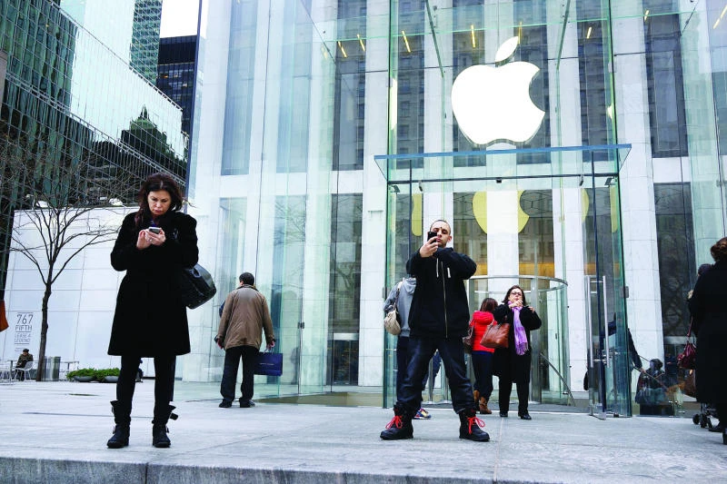 Apple earnings need to overcome technical malaise