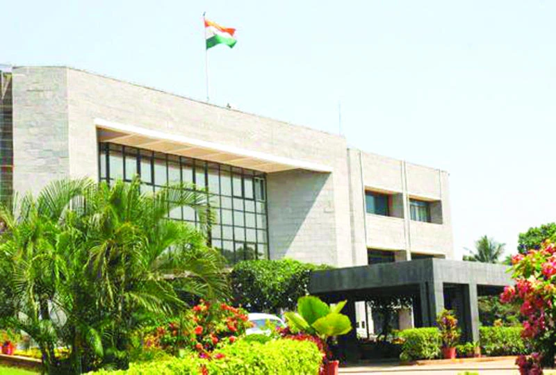 India steps up space program with Mars mission
