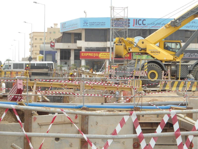 Work on two key Jeddah overpasses nears completion