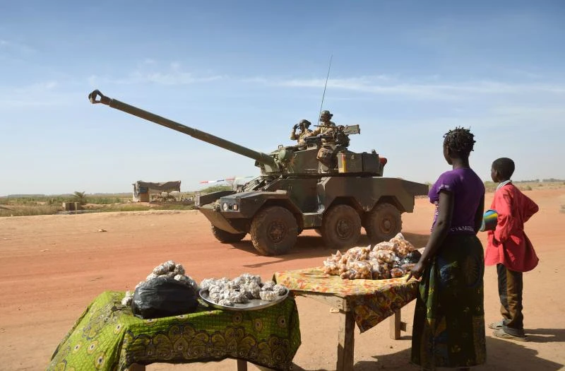 Mali Islamist group splits, faction leader wants talks