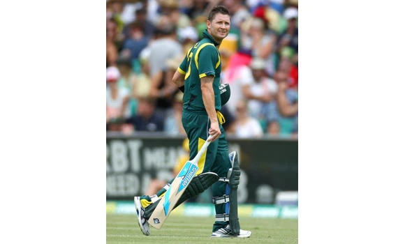 Clarke in doubt for final Sri Lanka ODI
