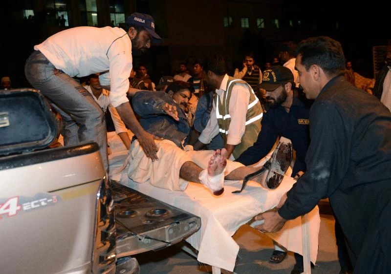 Militant groups clash in Pakistan, 24 killed