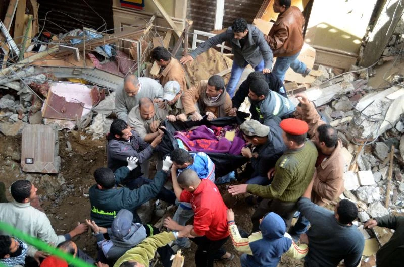 Egypt building collapse kills 17 people